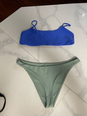 Jade Swim - Expose bikini